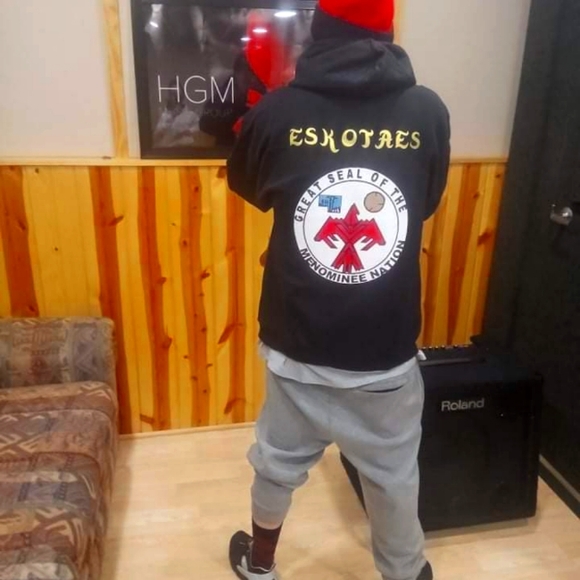 Sweaters T shirts face masks purses cups car decals all sizes available - Picture 1 of 12